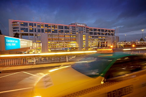 PARKROYAL Melbourne Airport - Accommodation Redcliffe 0