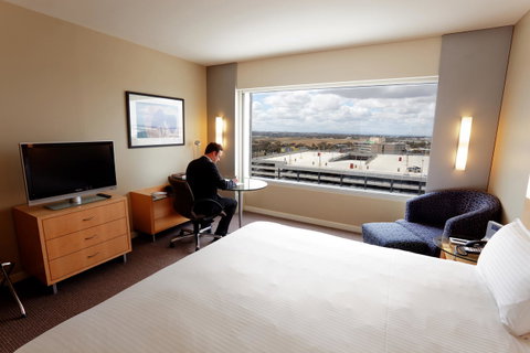 PARKROYAL Melbourne Airport - Accommodation Redcliffe 31
