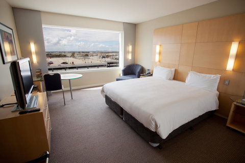 PARKROYAL Melbourne Airport - Accommodation Redcliffe 28