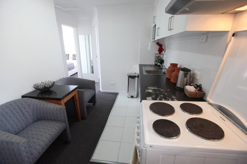 Mornington Motel - Accommodation Redcliffe 36