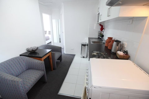 Mornington Motel - Accommodation Redcliffe 28