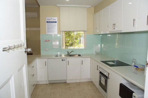 Amaroo Park - Accommodation Redcliffe 2