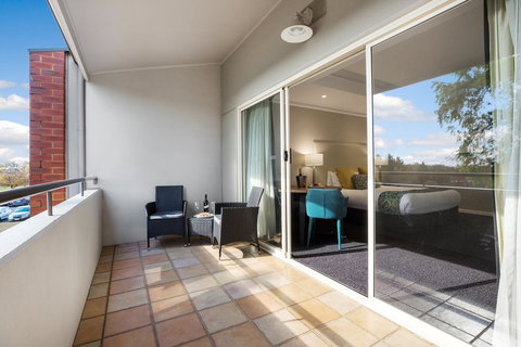All Seasons Resort Hotel Bendigo - Accommodation Redcliffe 3