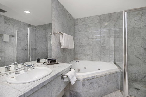 All Seasons Resort Hotel Bendigo - Accommodation Redcliffe 7