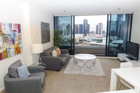 Waterfront Melbourne Apartments - Accommodation Redcliffe 44