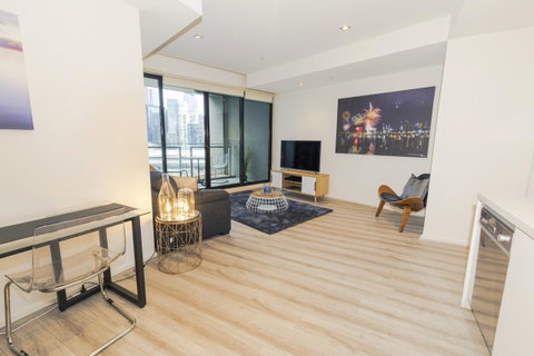 Waterfront Melbourne Apartments - Accommodation Redcliffe 41