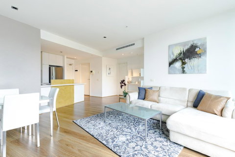 Waterfront Melbourne Apartments - Accommodation Redcliffe 36