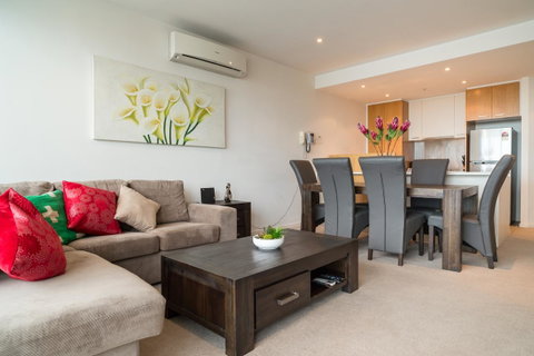 AKOM AT Docklands - Accommodation Redcliffe 39
