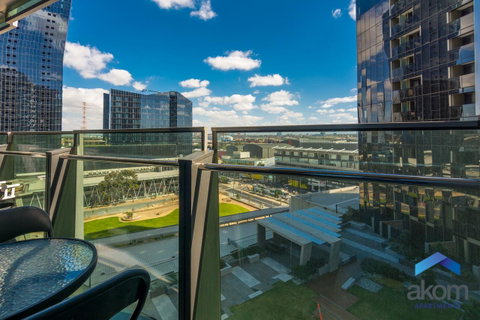 AKOM AT Docklands - Accommodation Redcliffe 19