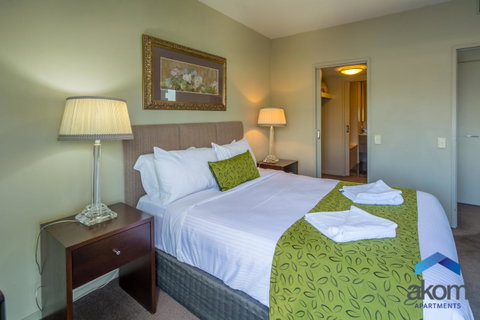 AKOM AT Docklands - Accommodation Redcliffe 32