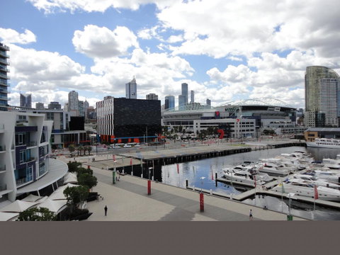AKOM AT Docklands - Accommodation Redcliffe 42