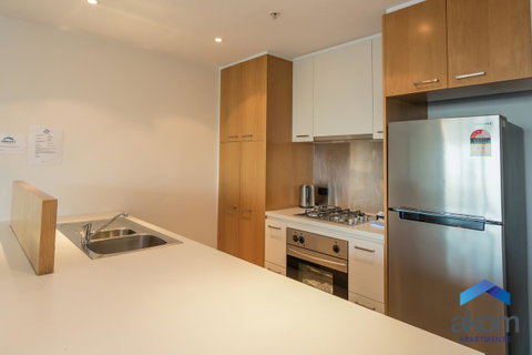 AKOM AT Docklands - Accommodation Redcliffe 8