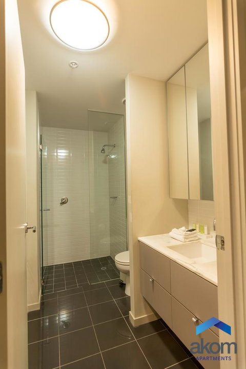 AKOM AT Docklands - Accommodation Redcliffe 25