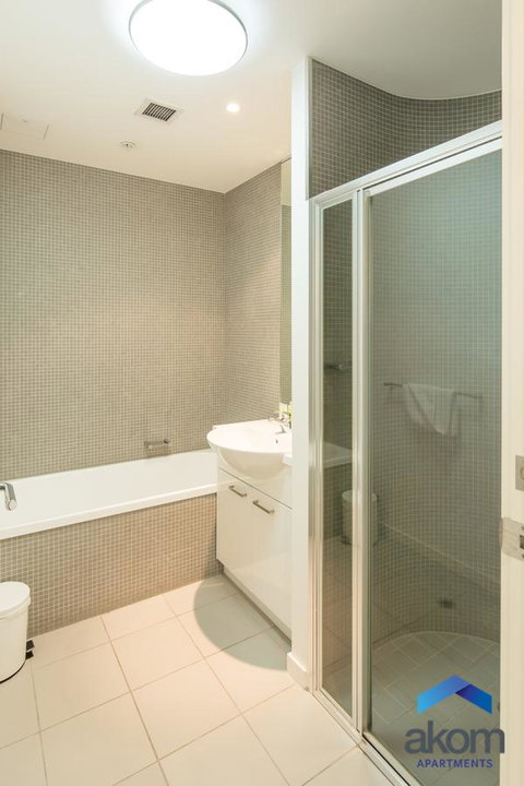 AKOM AT Docklands - Accommodation Redcliffe 13