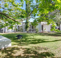 Oasis on Grange - Accommodation Redcliffe