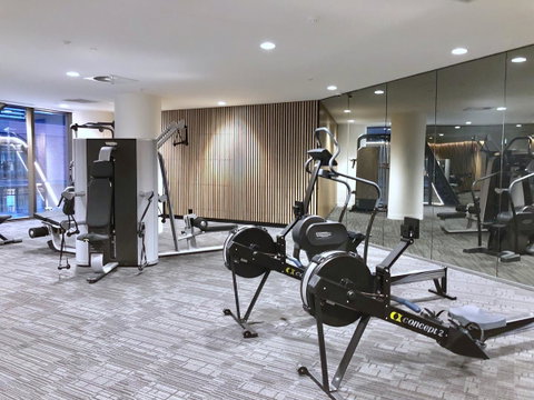 Pride Docklands Waterfront Apartment City View - Accommodation Redcliffe 36