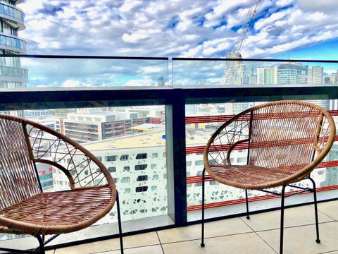 Pride Docklands Waterfront Apartment City View - Accommodation Redcliffe 31
