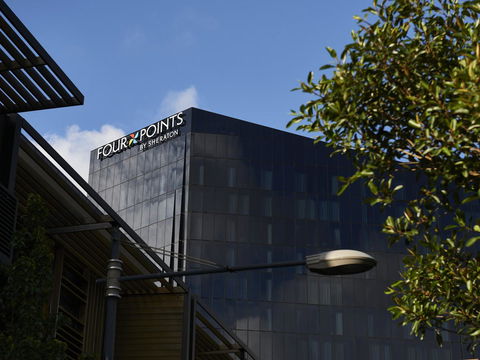 Vibe Hotel Melbourne Docklands - Accommodation Redcliffe 20