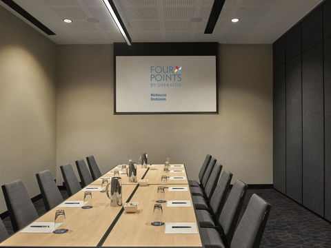 Vibe Hotel Melbourne Docklands - Accommodation Redcliffe 32