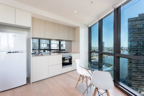 Wyndel Apartments - Riverside On Collins - Accommodation Redcliffe 1