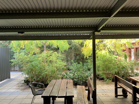 CROWN CENTRAL BUSINESS DISTRICT MOTEL - NO UNDER 18s - Accommodation Redcliffe 1