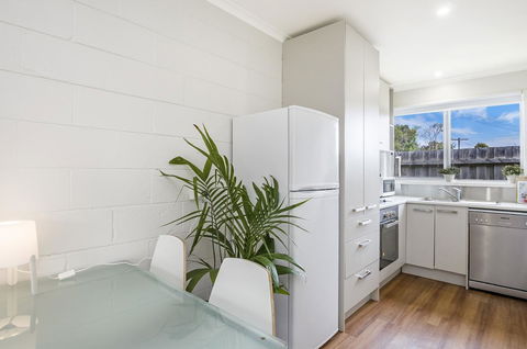 Portland Bay Apartments - Accommodation Redcliffe 27