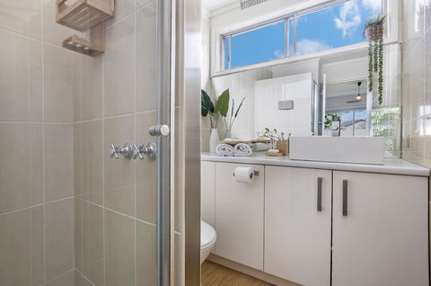 Portland Bay Apartments - Accommodation Redcliffe 21