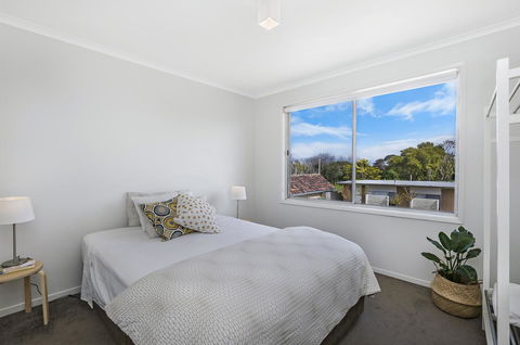 Portland Bay Apartments - Accommodation Redcliffe 11