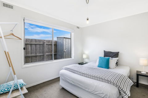 Portland Bay Apartments - Accommodation Redcliffe 37