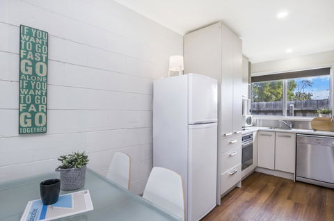 Portland Bay Apartments - Accommodation Redcliffe 15