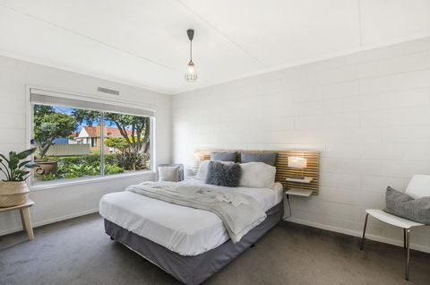 Portland Bay Apartments - Accommodation Redcliffe 24