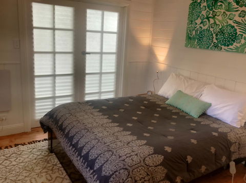 Cinta Cottage - Accommodation Redcliffe 13