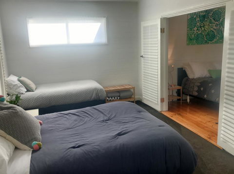 Cinta Cottage - Accommodation Redcliffe 11