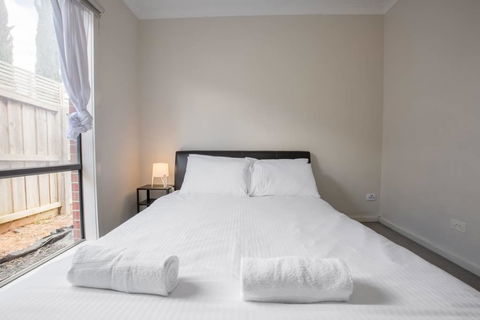 Holiday Rose - Accommodation Redcliffe 5