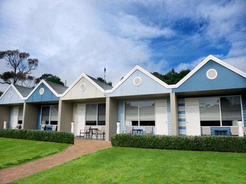 Sorrento Beach Motel - Accommodation Redcliffe 0