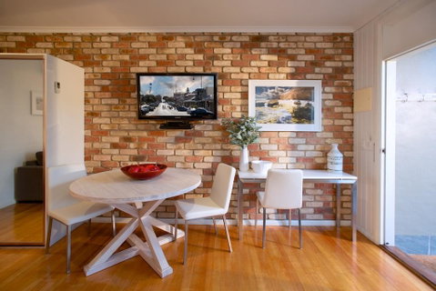 Sorrento Beach Motel - Accommodation Redcliffe 5