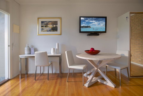 Sorrento Beach Motel - Accommodation Redcliffe 14