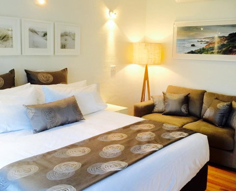 Sorrento Beach Motel - Accommodation Redcliffe 10