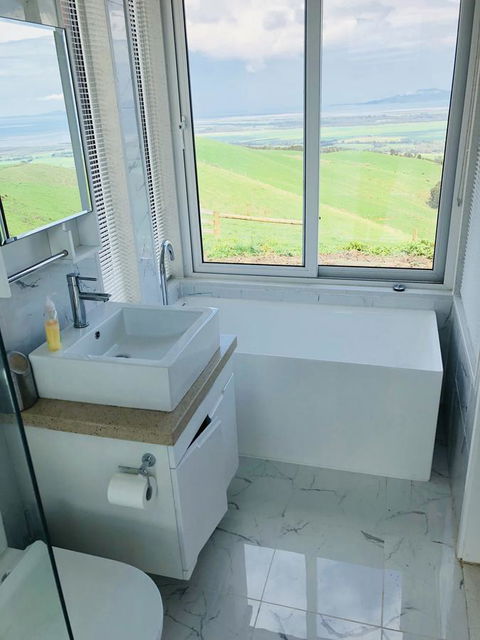 One Tree Hill Wilson Prom And Ocean Views - Accommodation Redcliffe 38