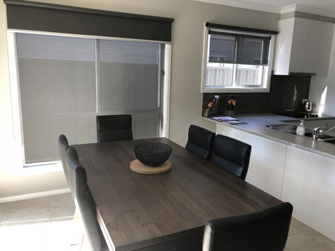 Luxury Abalina Cottages - Accommodation Redcliffe 21