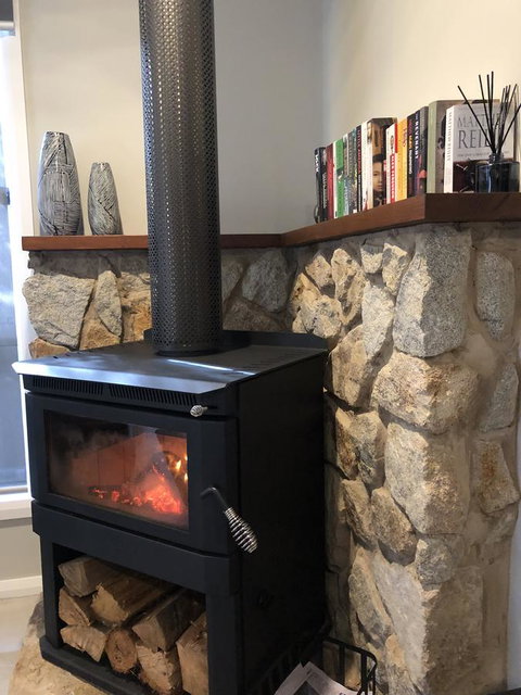 Luxury Abalina Cottages - Accommodation Redcliffe 19