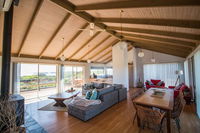 Book Peterborough Accommodation Vacations Accommodation Redcliffe Accommodation Redcliffe