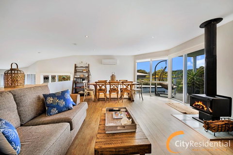 Peninsula Retreat - Accommodation Redcliffe 0