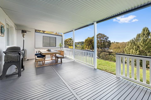 Peninsula Retreat - Accommodation Redcliffe 6