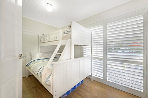Peninsula Retreat - Accommodation Redcliffe 16