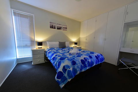 Executive Hideaway - Accommodation Redcliffe 41