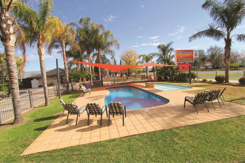 All Seasons Mildura Holiday Park - Accommodation Redcliffe 14