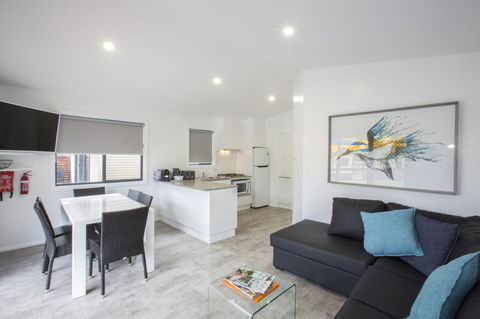 All Seasons Mildura Holiday Park - Accommodation Redcliffe 1