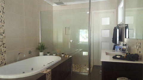 Abbys Cottages Bright - Accommodation Redcliffe 35