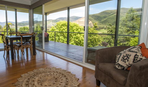 Abbys Cottages Bright - Accommodation Redcliffe 2